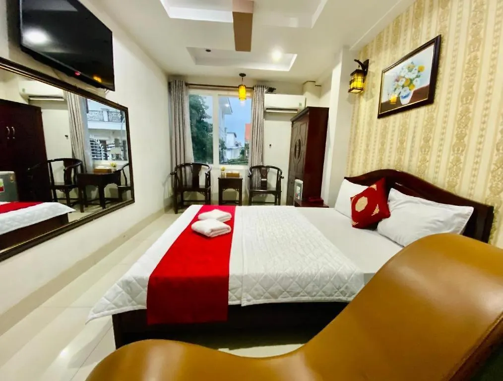 Hotel Phuong Nam location